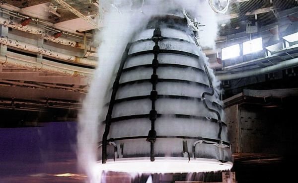 ناسا قدرتمند‌ترین موتور راکت تاریخ را تست کرد