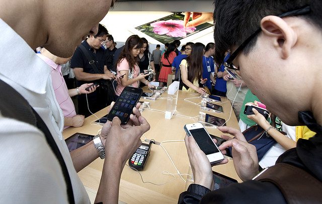 کاهش سهم اپل از بازار گوشی‌های همراه چین در مقابل رقبای محلی