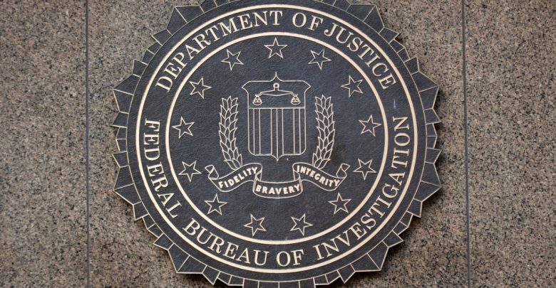 قانون جدید دست FBI را باز گذاشت