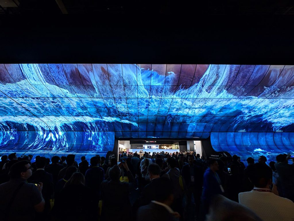 غرفه ال جی در نمایشگاه CES 2019 و نمایشگاه تلویزیون‌های OLED