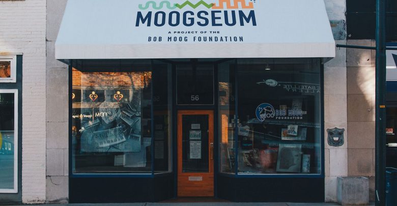 موزه رابرت موگ خالق سینث‌سایزر