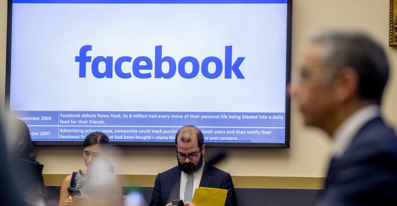 فیسبوک به سوءاستفاده از شماره تلفن و تشخیص چهره کاربران متهم شد