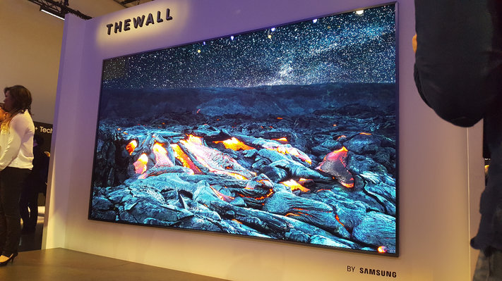 . تلویزیون عظیم 219 اینچی سامسونگ – که «دیوار» نام دارد