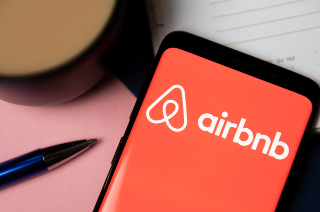  Airbnb حساب آشوب­‌گران کنگره آمریکا را مسدود می­‌کند
