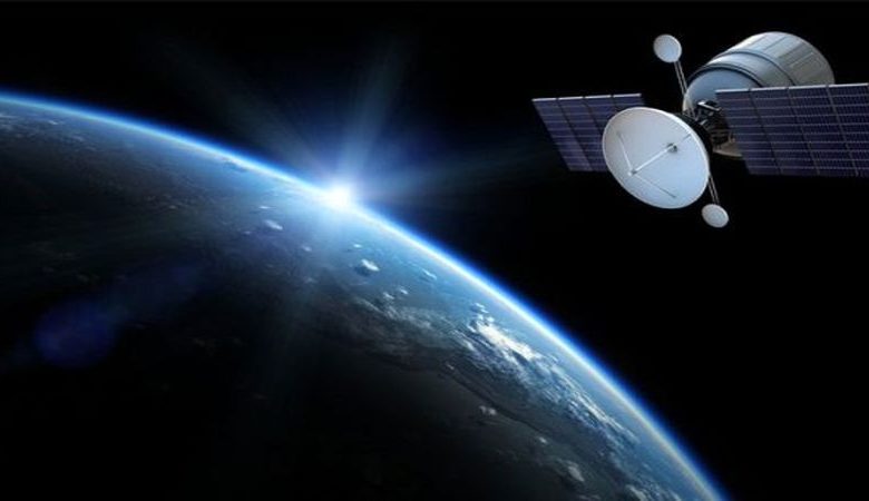 رئیس سازمان فضایی: ارائه اینترنت ماهواره‌ای فعلا اولویت ما نیست