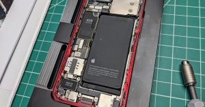 اپل هزینه تعویض باتری دستگاه‌های خود را افزایش می‌دهد