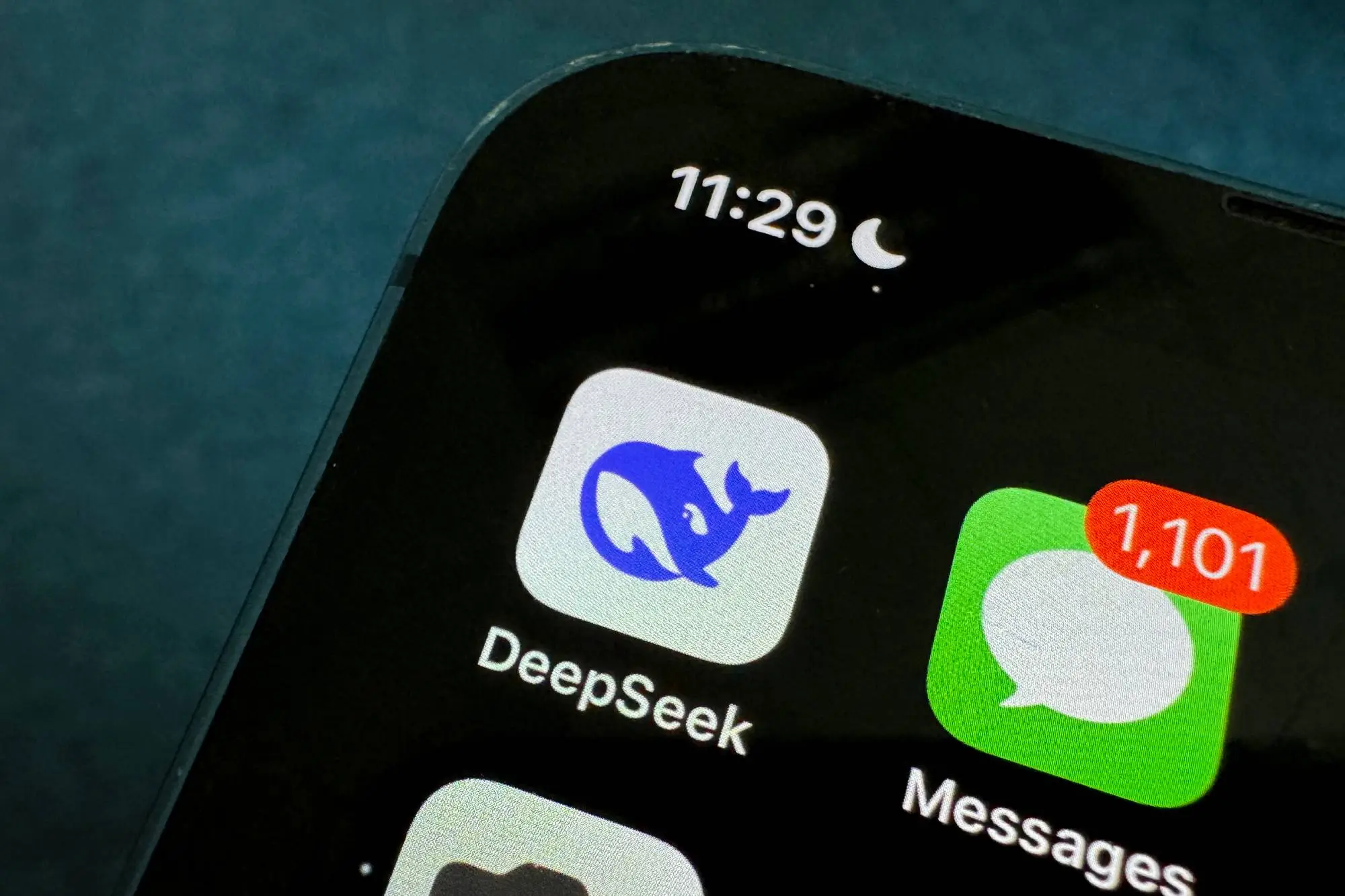 DeepSeek چگونه بازار هوش مصنوعی را تکان داد؟