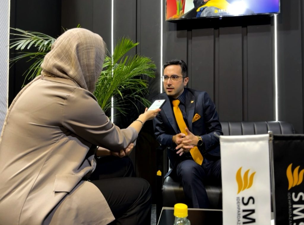 وحید خسروی، مدیرعامل و موسس «SMS.ir»