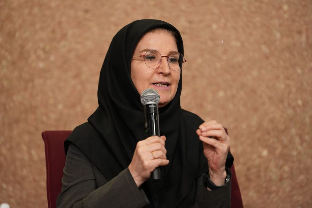 بیتا محبی‌خواه، مدیرکل دفتر تأمین منابع و سرمایه‌گذاری وزارت ارتباطا