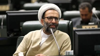 نماینده مجلس خطاب به وزیر ارتباطات: موقع حمله سایبری به بانکها ماست میخوردید؟
