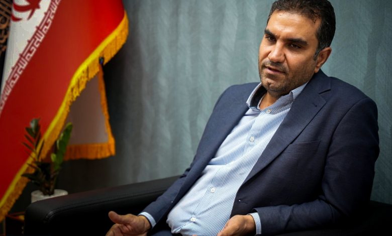 نماینده مجلس: تندروها به وزیر ارتباطات گفتند مردم به قطع بودن اینترنت عادت کردهاند